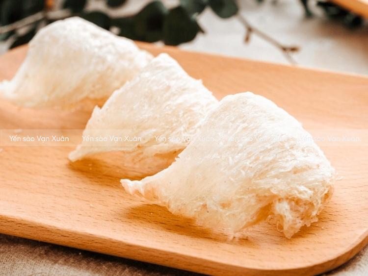 thường mỗi lần ăn yến từ 3-5g tuỳ đối tượng sử dụng