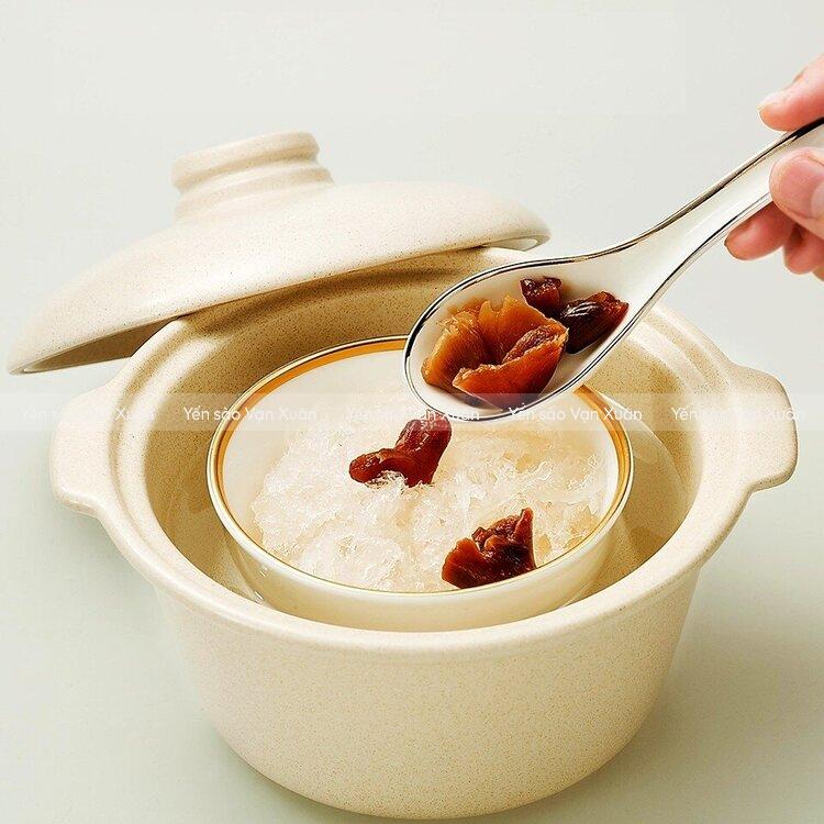 Cách chưng yến với long nhãn đơn giản