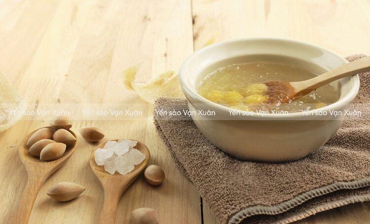 Yến sào tuy nhiều dưỡng chất nhưng không phải là "thần dược" có thể thay thế thuốc chữa bệnh