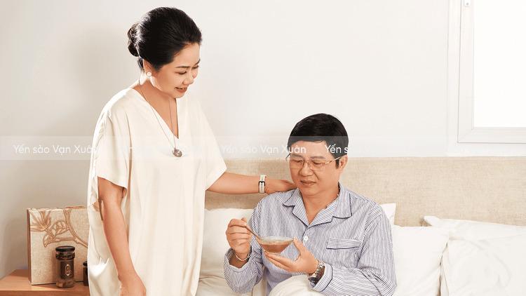 Bổ sung yến sào đúng cách cho bệnh nhân ung thư dạ dày