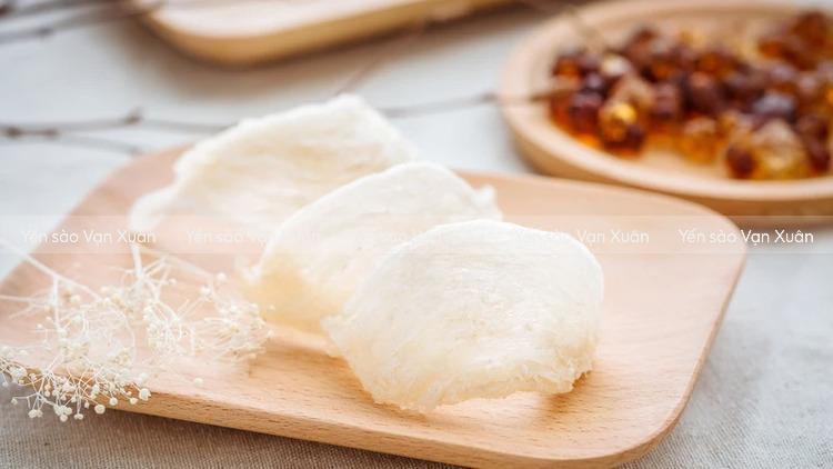 Bệnh nhân ung thư phổi có ăn yến được không? Lợi ích và lưu ý quan trọng 12 Một số trường hợp ung thư phổi nên ưu tiên bổ sung yến sào