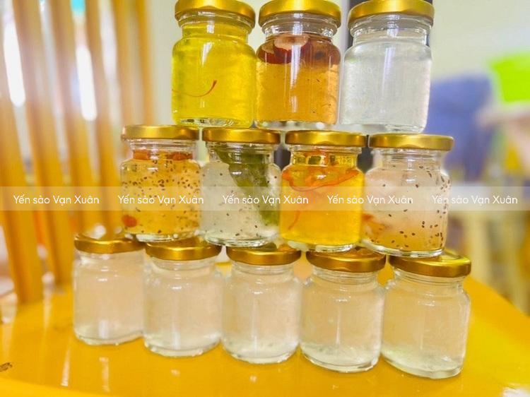 Yến chưng tươi đường phèn táo đỏ hũ 70ml 7 Yến chưng tươi đông trùng hạ thảo