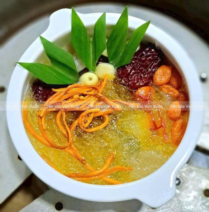 Cách chưng yến với đông trùng hạ thảo và táo đỏ thơm ngon, bổ dưỡng 11 Yến chưng đông trùng hạ thảo táo đỏ rất tốt cho sức khoẻ