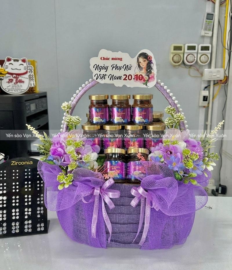 Hộp 6 hũ yến chưng đường phèn Nam Dược 20 Vạn Xuân nhận làm mẫu quà tặng yến sào theo yêu cầu