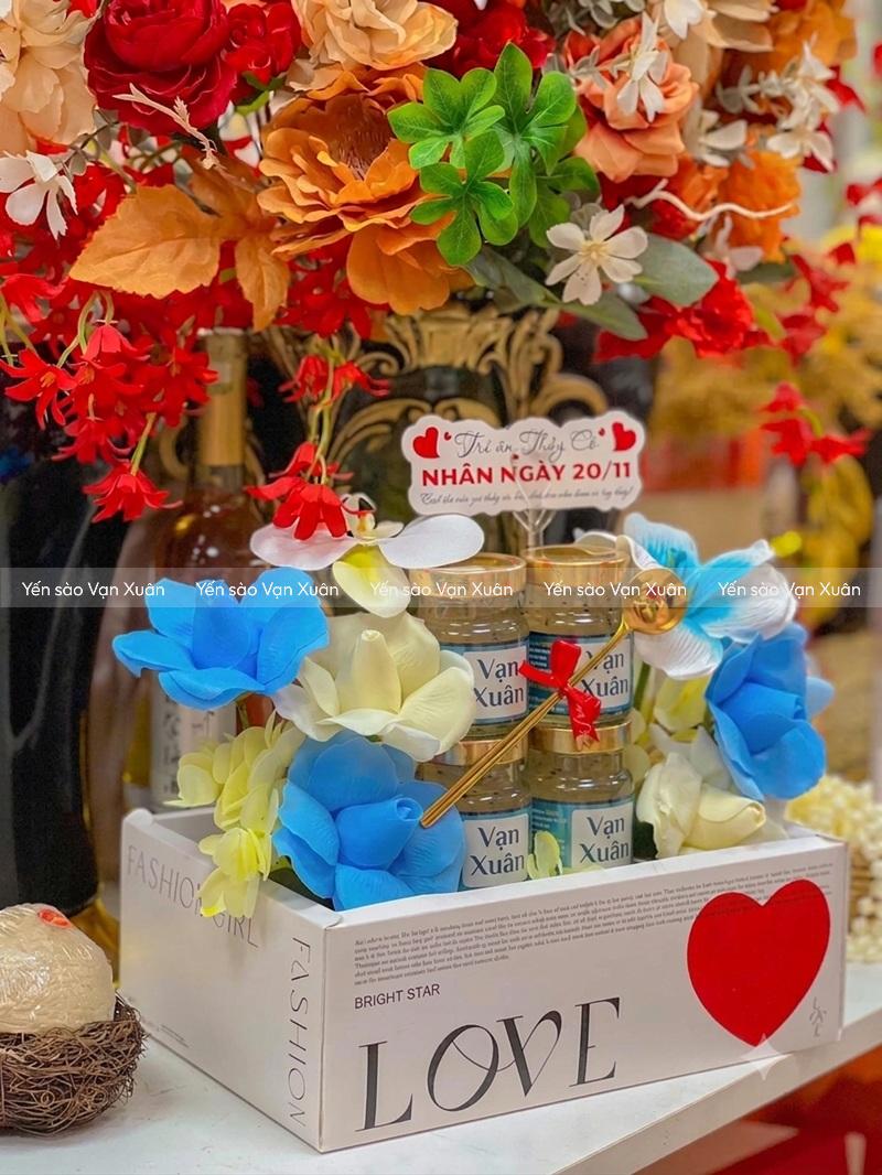 Hộp 6 hũ yến chưng đường phèn Nam Dược 3 Giỏ quà yến sào có nhiều mẫu mã, phù hợp với nhiều phân khúc giá thành khác nhau