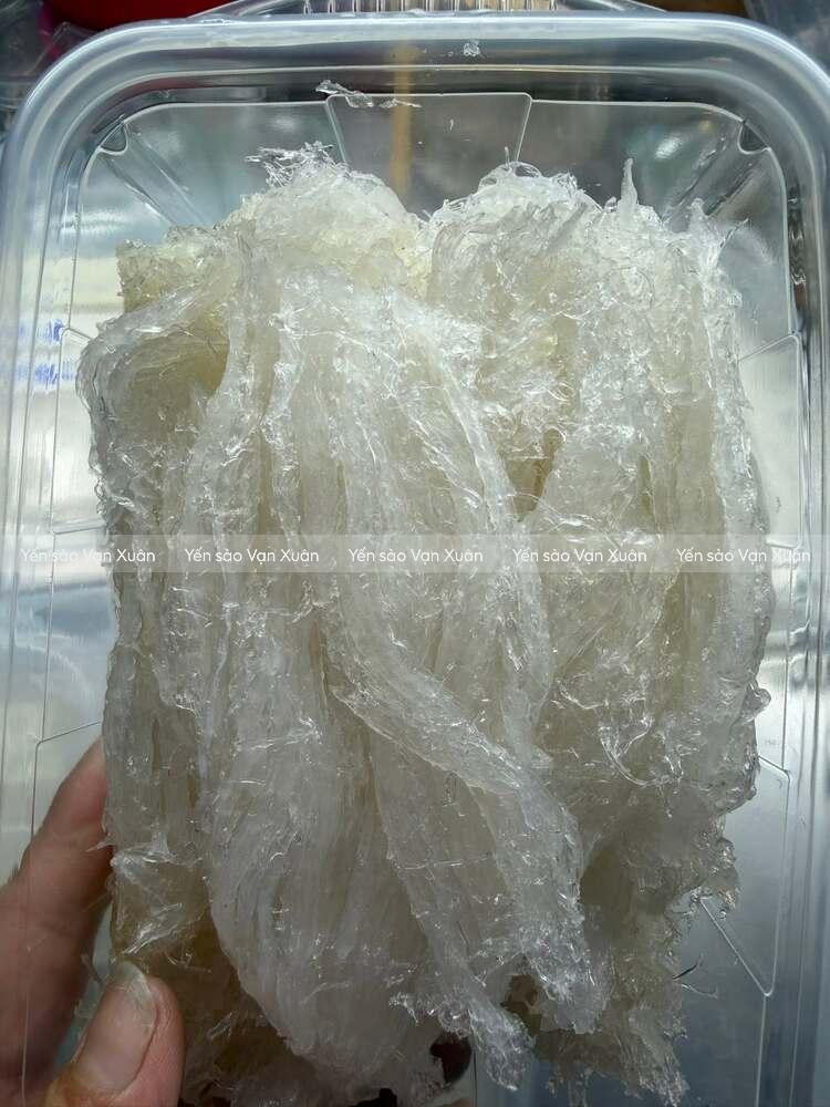 Nên mua yến tươi hay yến khô? Loại nào tốt hơn? 24 nen-mua-yen-tuoi-hay-yen-kho-04