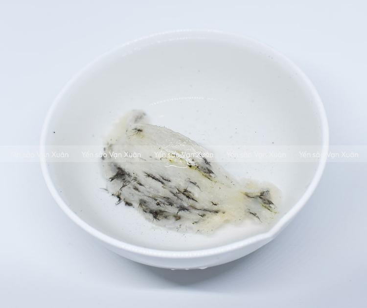 nhat-long-yen-khong-sach-co-sao-khong-04