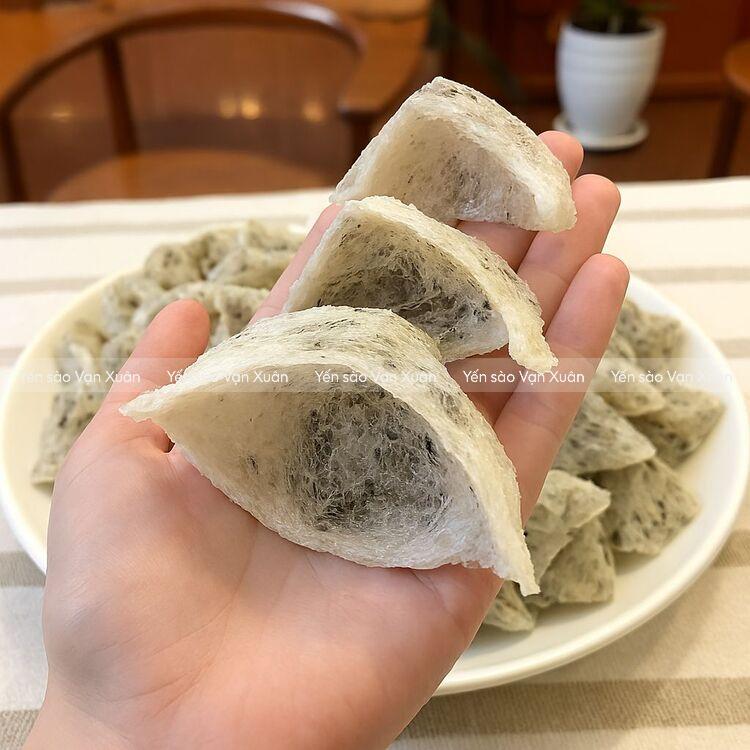 Yến thô tổ góc là gì? Có tốt không? Có nên mua không? 13 Yến thô góc hình thức không được đẹp nên không phù hợp làm quà biếu tặng