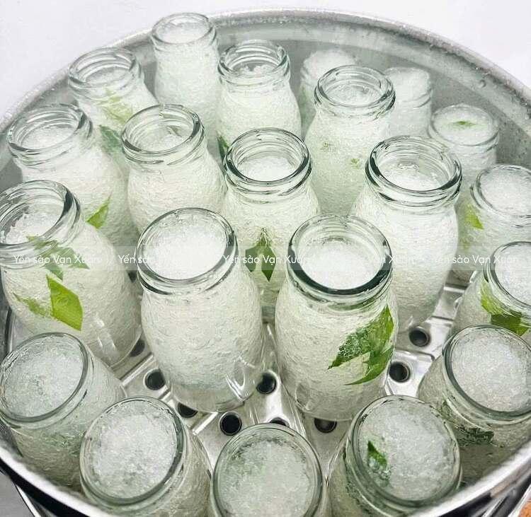 Người suy thận ăn tổ yến nên ưu tiên yến rõ nguồn gốc, cách chế biến đơn giản