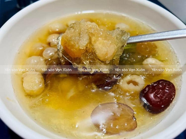 Ung thư máu ăn yến được không? Lợi ích và lưu ý quan trọng 13 Người ung thư máu nên ăn yến tuỳ theo thể trạng sức khoẻ