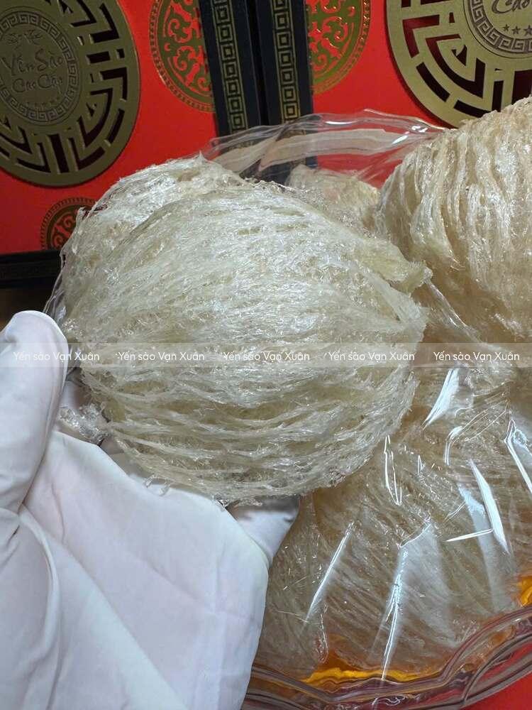 Top yến chưng sẵn cho bà bầu được nhiều mẹ lựa chọn 13 Tổ yến có thể làm được nhiều loại yến chưng khác nhau, phù hợp với đa dạng khẩu phần của mẹ bầu