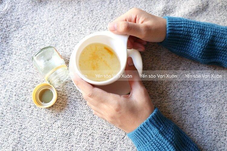 Uống yến hũ có tốt không? Lợi ích và cách sử dụng đúng cách 11 Bổ sung 1 hũ yến mỗi ngày tốt cho sức khoẻ